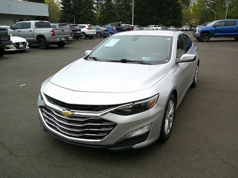 Used 2019 Chevrolet Malibu LT FWD image 1