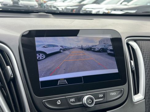 Used 2024 Chevrolet Malibu LT image 24