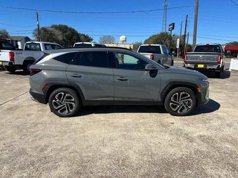 New 2026 Hyundai Tucson Limited w/ Tow & Go Package FWD image 32