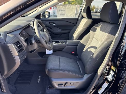 New 2026 Nissan Rogue SV w/ Cold Weather Package AWD/4WD image 10