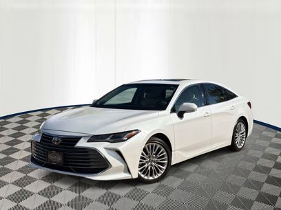 Used 2019 Toyota Avalon Limited w/ All Weather Liner Package