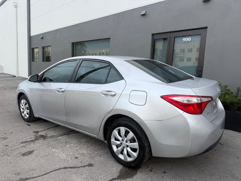 Used 2015 Toyota Corolla LE image 10