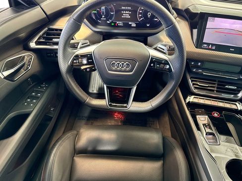 Used 2023 Audi e-tron GT Prestige w/ Prestige Package AWD/4WD image 20