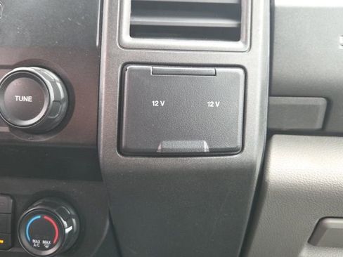 Used 2021 Ford F250 XL w/ Power Equipment Group image 31