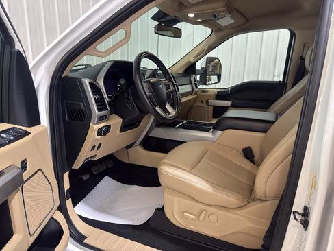 Certified 2021 Ford F250 Lariat w/ Lariat Ultimate Package AWD/4WD image 2