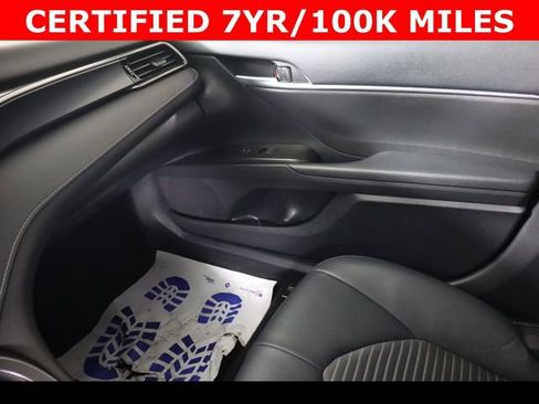 Used 2024 Toyota Camry SE FWD image 18