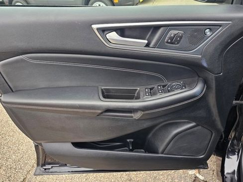 Used 2024 Ford Edge Titanium image 20
