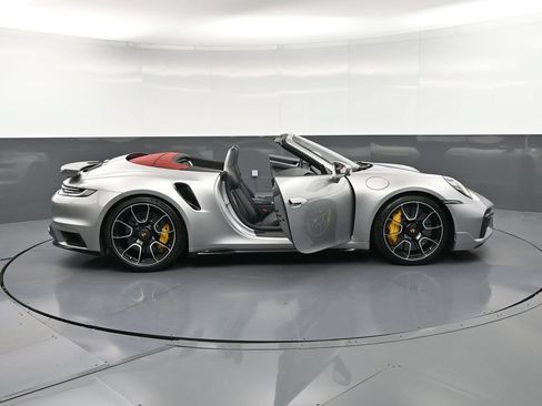 Certified 2021 Porsche 911 Turbo S AWD/4WD image 38