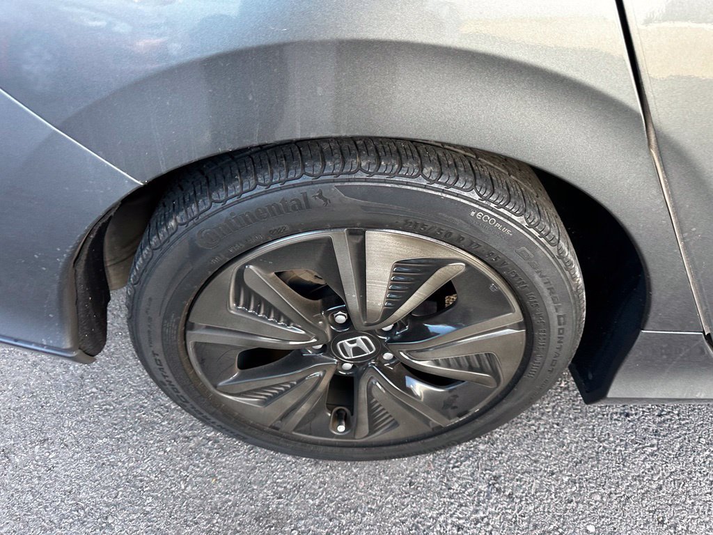 Used 2018 Honda Civic EX-L image 20