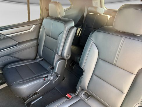 New 2026 GMC Acadia Elevation w/ Elevation Premium Package image 15