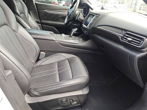 Used 2019 Maserati Levante GranSport AWD/4WD image 50