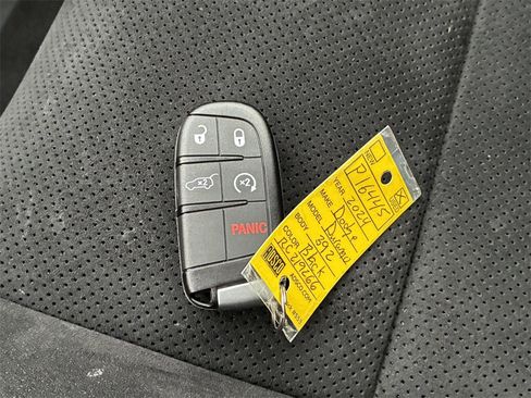 Used 2024 Dodge Durango SRT image 33