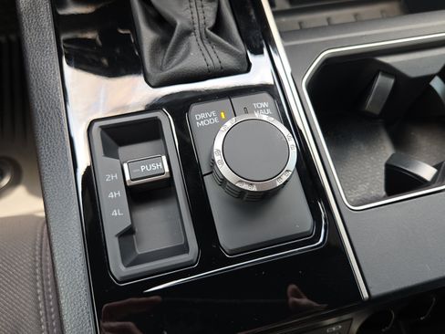 Certified 2025 Toyota Tundra SR5 AWD/4WD image 24
