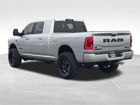 Used 2026 RAM 3500 Laramie AWD/4WD image 26