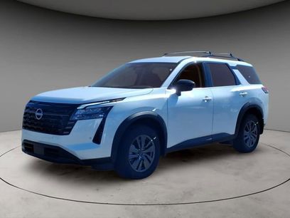 New 2026 Nissan Pathfinder SV