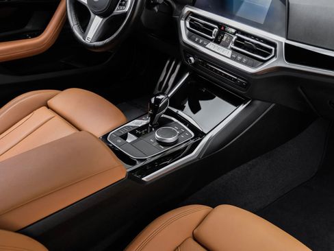 Used 2022 BMW 230i Coupe w/ M Sport Package RWD image 23