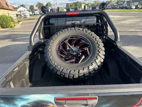 Used 2020 Jeep Gladiator Rubicon AWD/4WD image 7