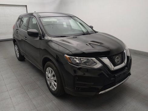 Used 2017 Nissan Rogue S AWD/4WD image 13
