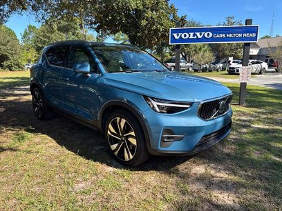 Used 2024 Volvo XC40 B5 Plus w/ Climate Package
