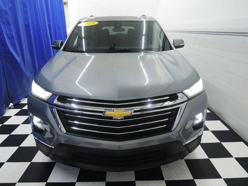 Used 2023 Chevrolet Traverse LT FWD image 10
