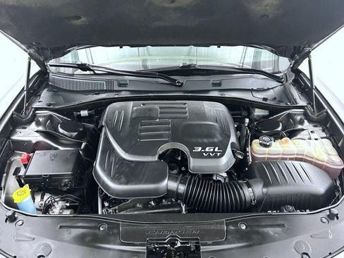 Used 2018 Dodge Charger GT image 24