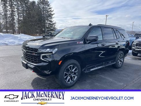 Used 2024 Chevrolet Tahoe Z71 w/ Luxury Package AWD/4WD image 1