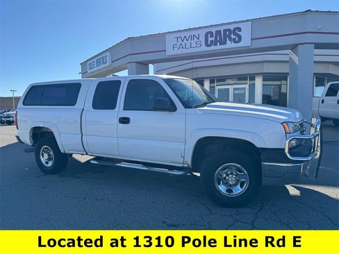 Used 2005 Chevrolet Silverado 2500 LS w/ Skid Plate Package image 1