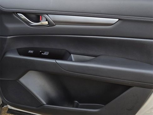 Certified 2025 MAZDA CX-5 AWD 2.5 S w/ Preferred Package image 8