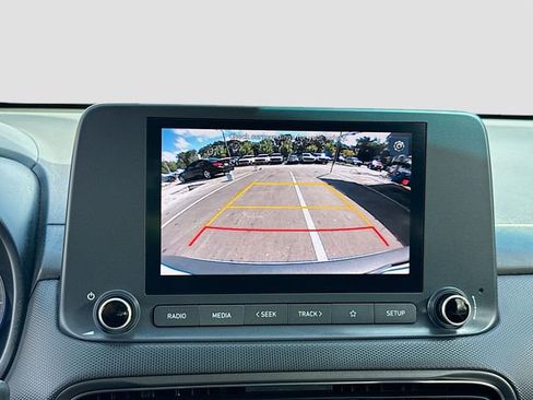 Certified 2023 Hyundai Kona SE image 13