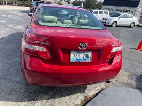 Used 2008 Toyota Camry XLE image 2