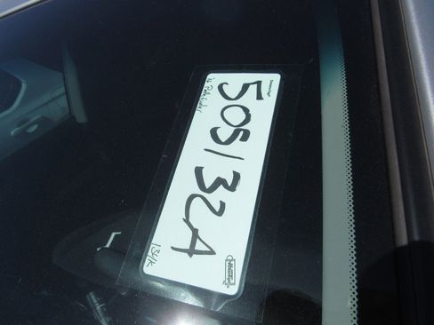 Used 2016 Nissan Pathfinder SV w/ Trailer Tow Package image 7