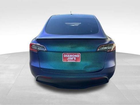Used 2022 Tesla Model Y Performance AWD/4WD image 4