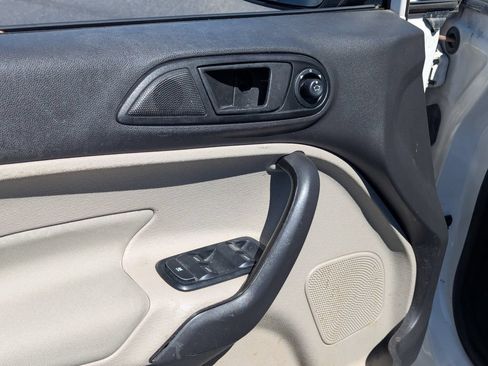 Used 2019 Ford Fiesta SE FWD image 26