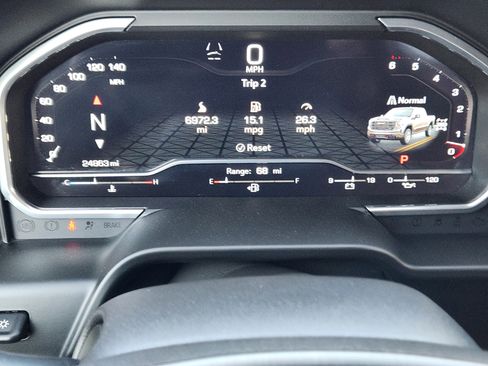 Certified 2022 GMC Sierra 1500 AT4 w/ AT4 Premium Package image 15