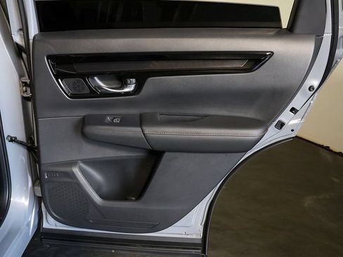 Used 2025 Honda CR-V Sport Touring image 31