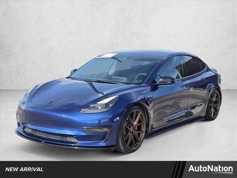 Used 2021 Tesla Model 3 Performance image 1