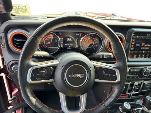 Used 2021 Jeep Gladiator Mojave image 11