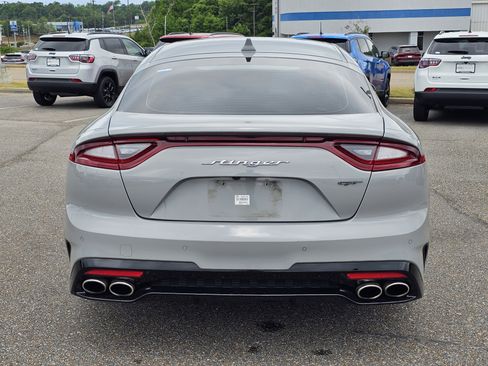 Used 2021 Kia Stinger GT2 RWD image 10