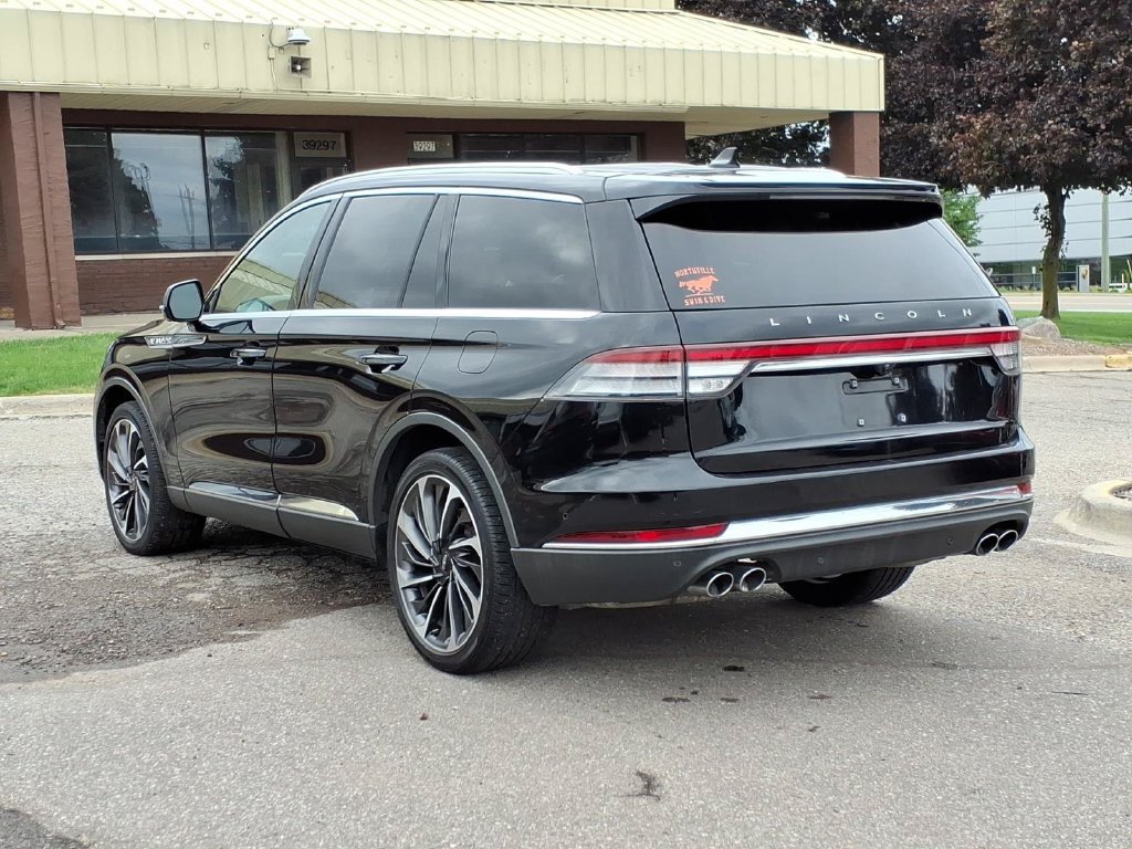 Used 2020 Lincoln Aviator Reserve w/ Equipment Group 201A AWD/4WD image 3