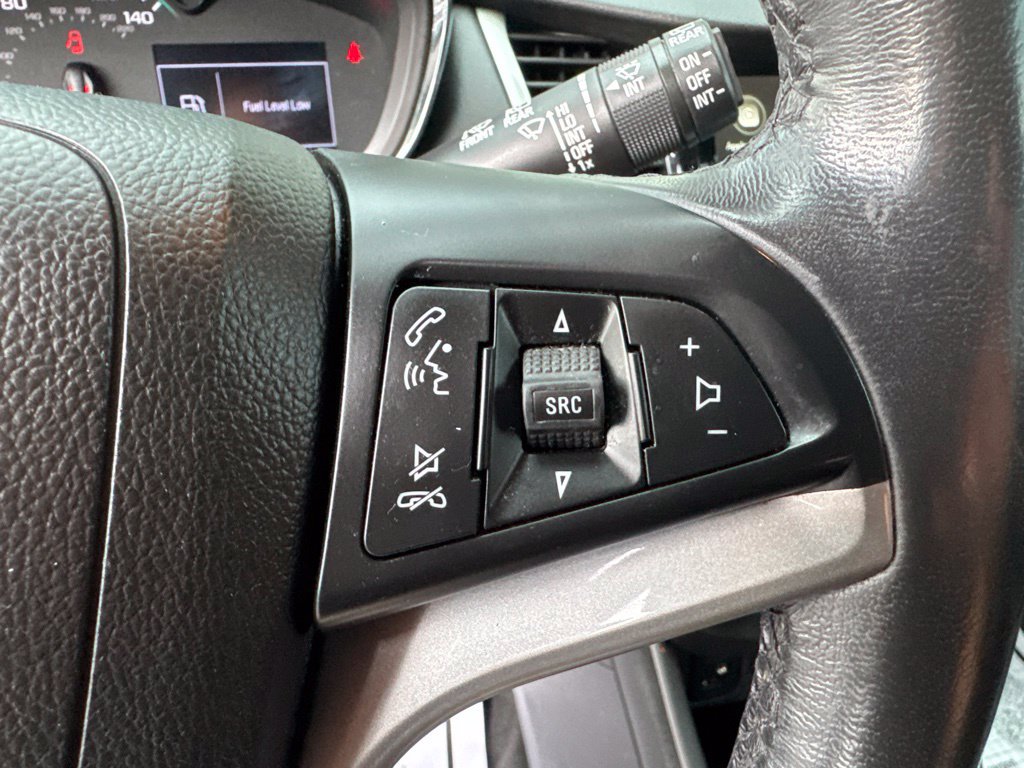 Used 2019 Chevrolet Trax LT w/ LT Convenience Package AWD/4WD image 15