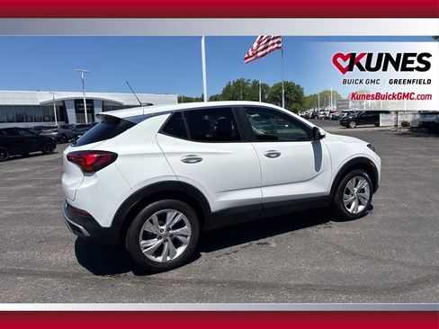 Used 2025 Buick Encore GX Preferred FWD image 9