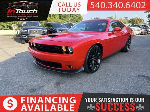 Used 2020 Dodge Challenger R/T Scat Pack RWD image 1