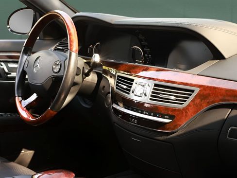 Used 2008 Mercedes-Benz S 65 AMG image 35