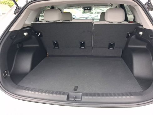 Certified 2025 Honda Prologue EX image 10