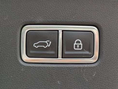 Used 2021 Kia Sorento SX FWD image 13