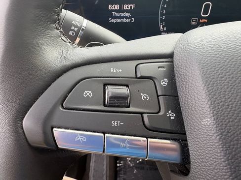Used 2024 Cadillac XT4 Premium Luxury w/ Active Safety Package AWD/4WD image 17