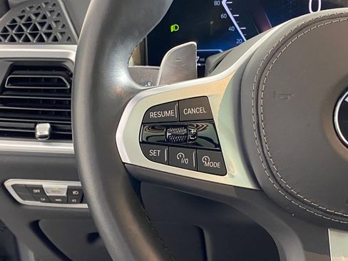 Certified 2023 BMW X7 xDrive40i w/ Executive Package image 17