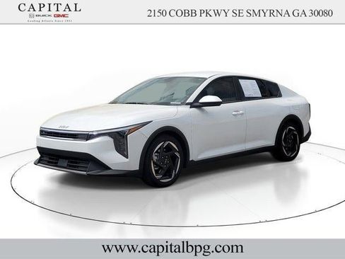 Used 2025 Kia K4 EX image 1