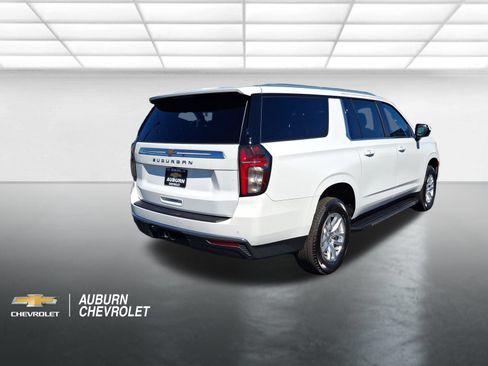 Certified 2022 Chevrolet Suburban LS AWD/4WD image 5