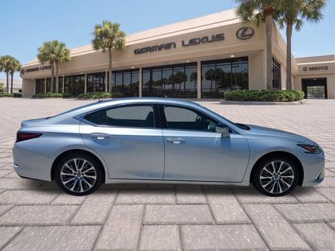 Used 2019 Lexus ES 350 FWD image 3